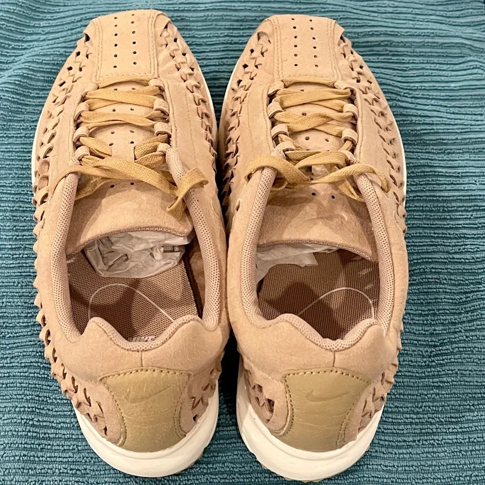 🦘Nike Mayfly Suede Woven Sneakers - Size 8.5 - NWOT🦘 - Picture 4 of 6